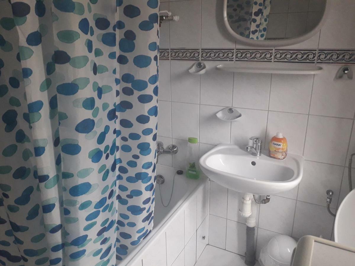 Apartament Z 3 Sypialniami - Selekcyjna 15 Lódź Exterior foto